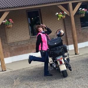 Meet your Posher, Cindy